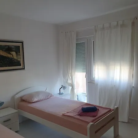 Apartment Matias Daire